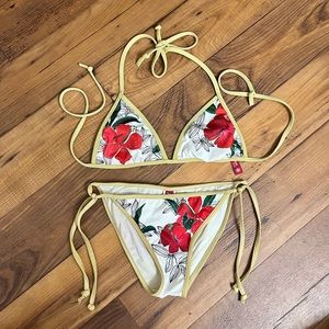 Guess Vintage Y2K Hawaiian Floral Hibiscus Bikini